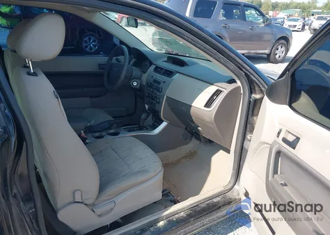 2008 Ford Focus Se/Ses из США, поврежденный, VIN 1FAHP33NX8W171232